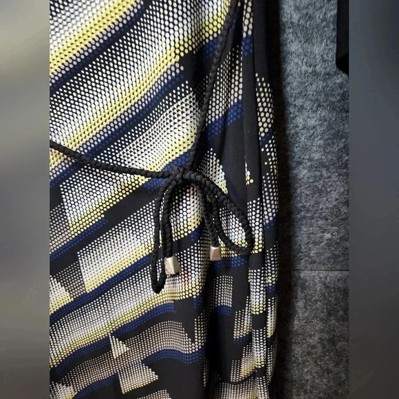 Liz Claiborne Dress Geometric Multicolor Pattern String Waist 3/4 Sleeve Size M - Picture 2 of 7